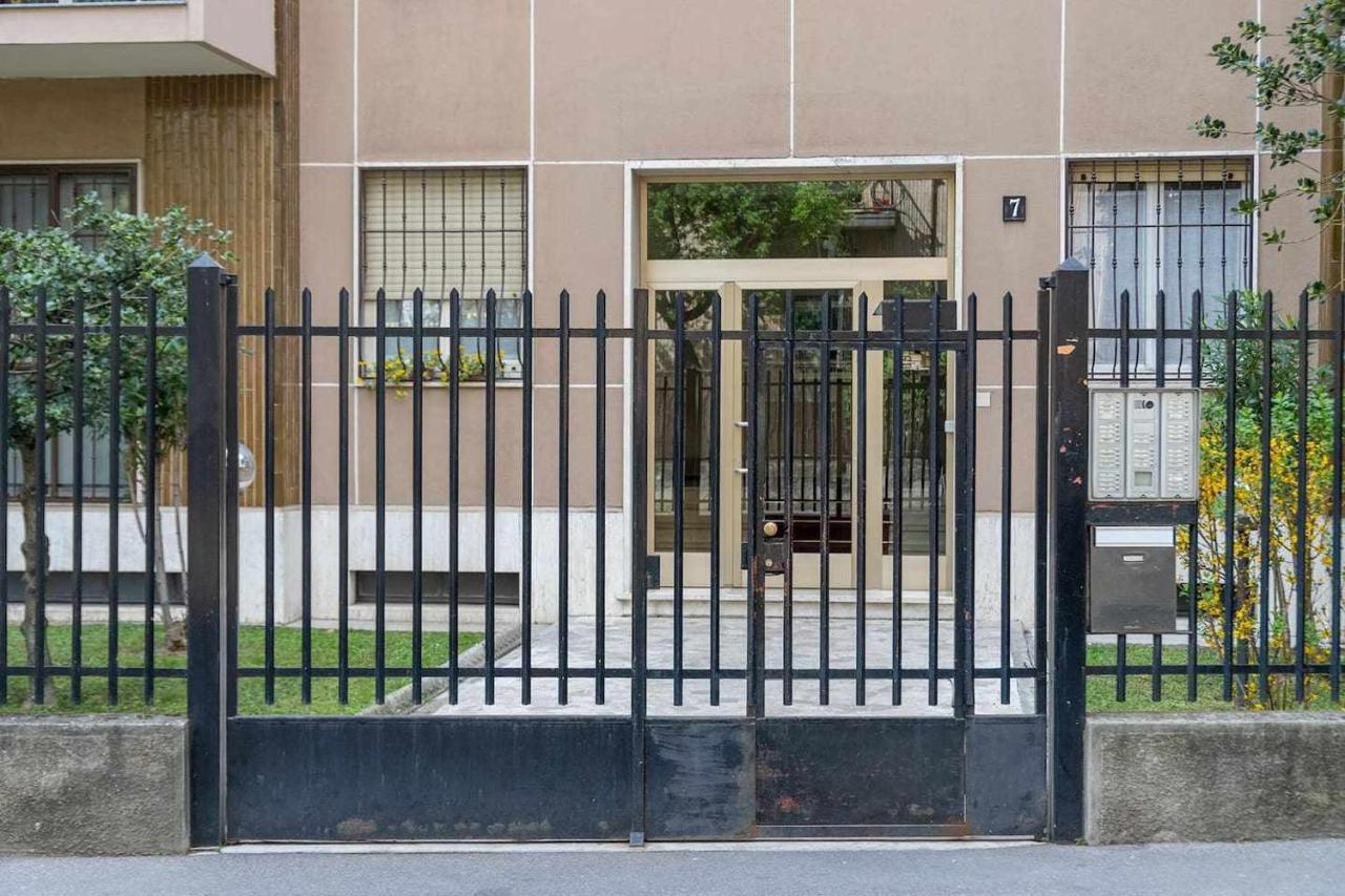 Milano City Apartments - Parking And Comfort - Spacious Apt Up To 8 Pax 외부 사진